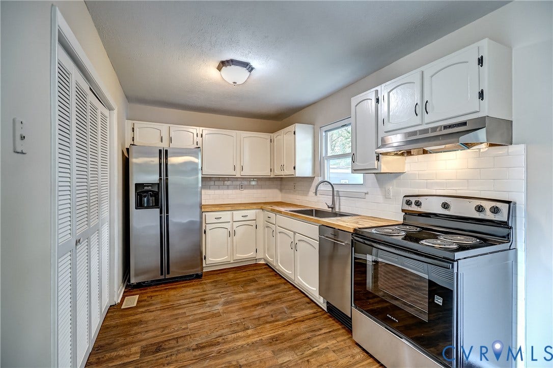 6100 Meadwood Circle, Hopkins Rd Corridor, Richmond, VA 23234 Just renovated. This is like walking into a brand new construction at this low price!!!