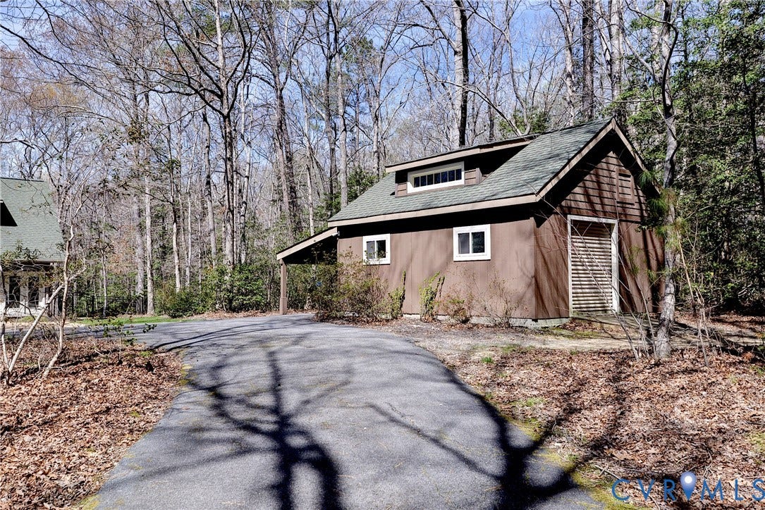 8908 Thomas Higgs Court, Toano, VA 23168 8908 Thomas Higgs Court, Toano, VA 23168