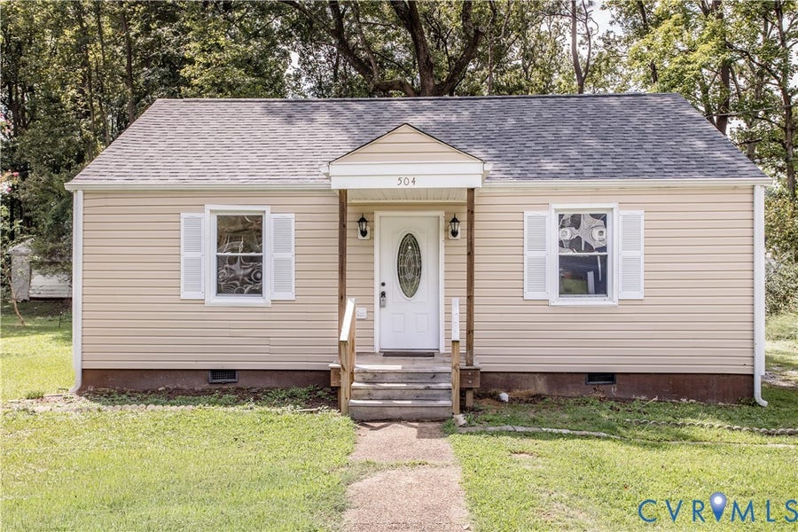 Property photo for 504 Miles Avenue, Hopewell, VA