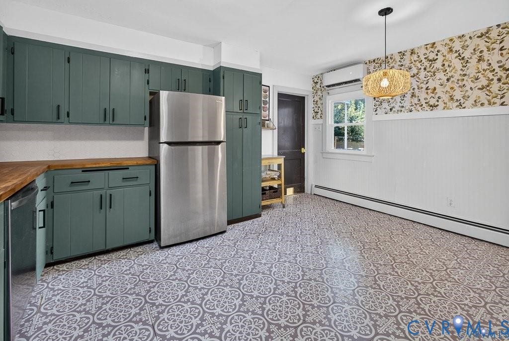 912 Francis Road, Glen Allen, VA 23059