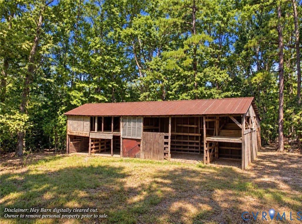 935 sq.ft. Hay Barn