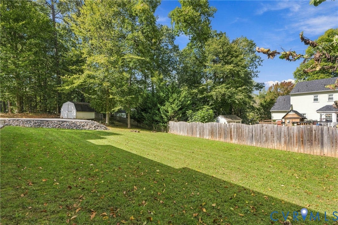 10904 Krossridge Circle, Brandon, North Chesterfield, VA 23236 Plenty of room to throw a ball or plant a garden