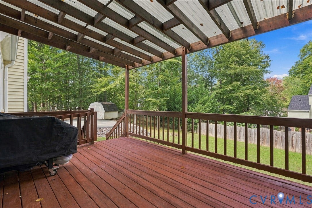 10904 Krossridge Circle, Brandon, North Chesterfield, VA 23236 The covered deck has plenty of room for grills, smokers, etc