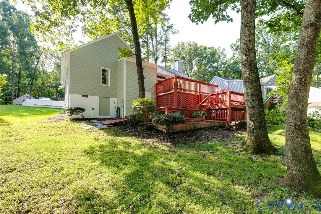 1506 Porters Mill Terrace, Smoketree South, Midlothian, VA 23114 Multi-level wooden deck with lattice detailing and integrated steps