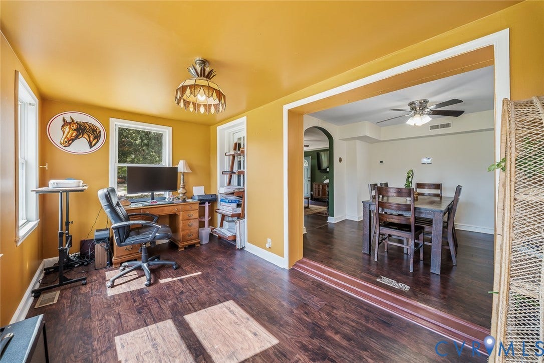 25014 Ferndale Road, Dinwiddie, VA 23803 25014 Ferndale Road, Dinwiddie, VA 23803