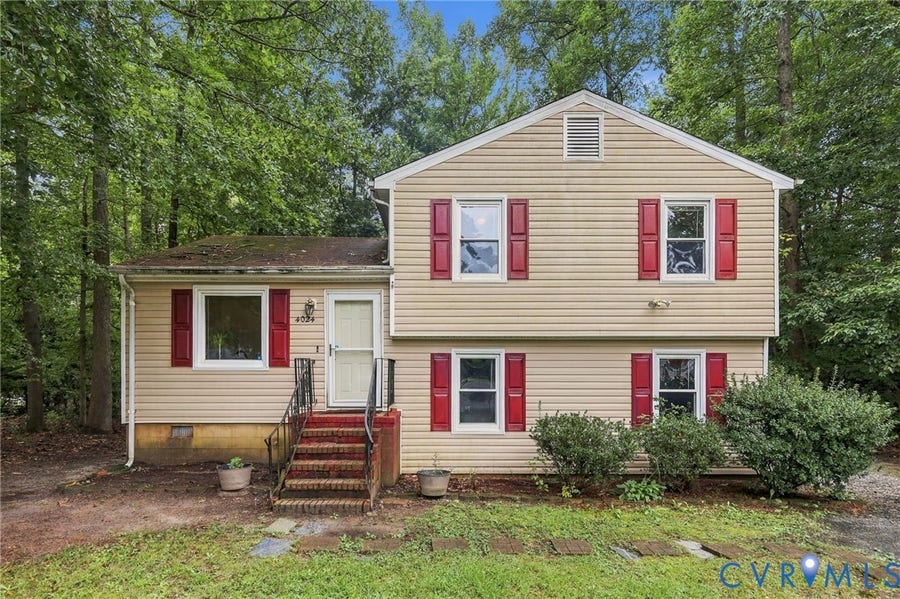 Property photo for 4024 Old Iron Road, Prince George, VA