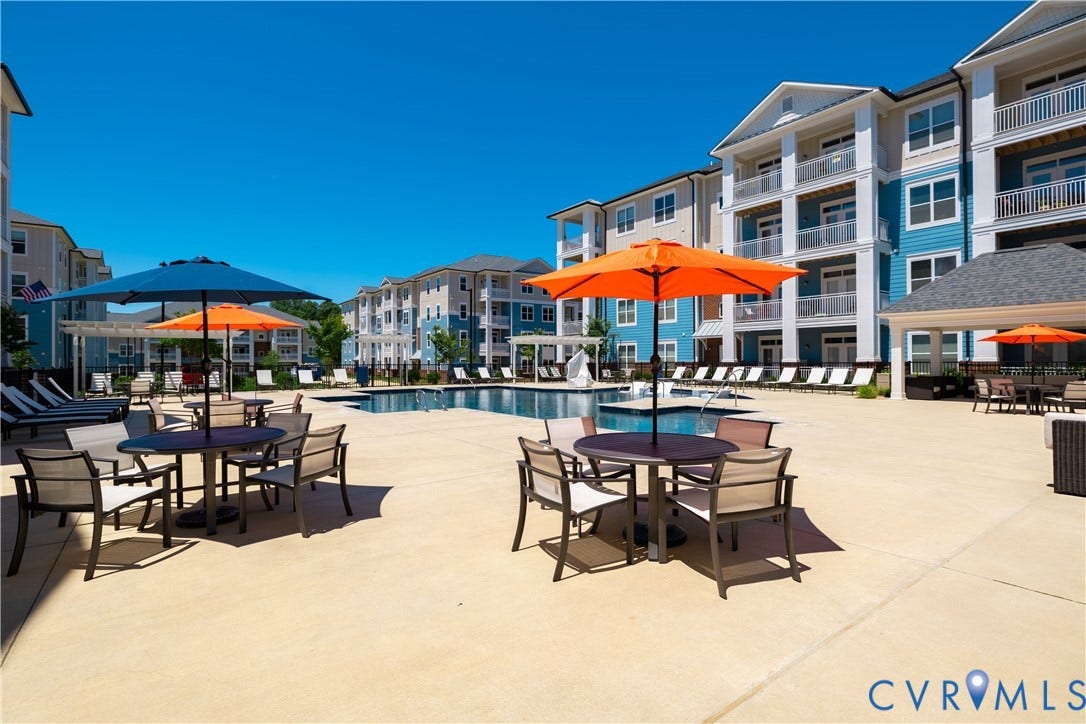 10526 Stony Bluff Drive, #302, Stony Run Condos, Ashland, VA 23005 Resort-style pool with integrated spa and ample surrounding hardscaping