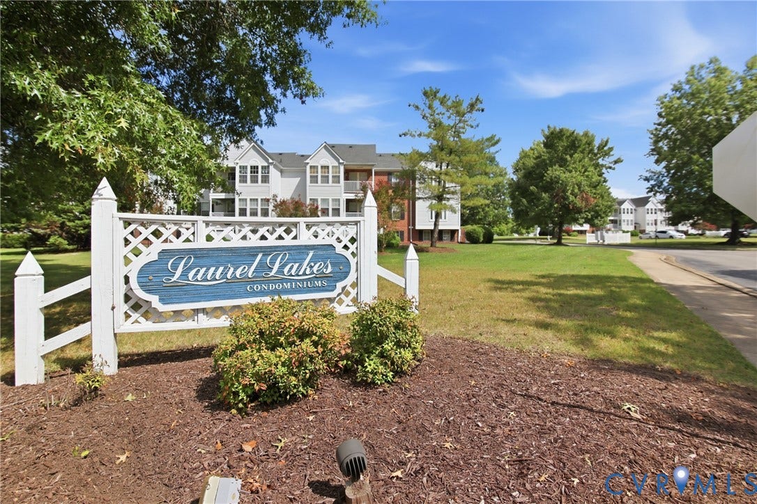 Welcome home to Laurel Lakes Condominiums