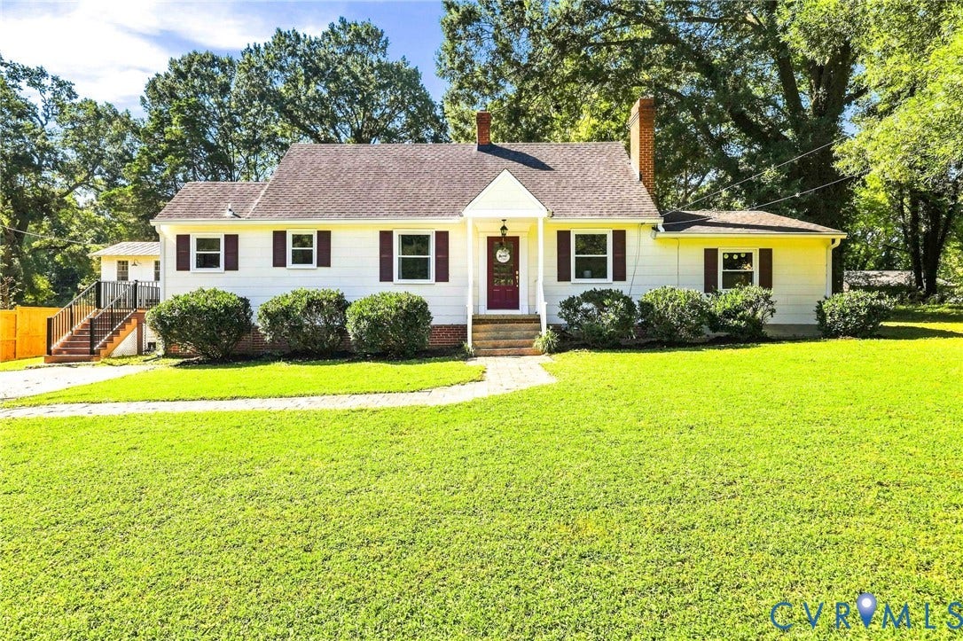 Covered front porch, low maintenance vinyl railings, solid walkway