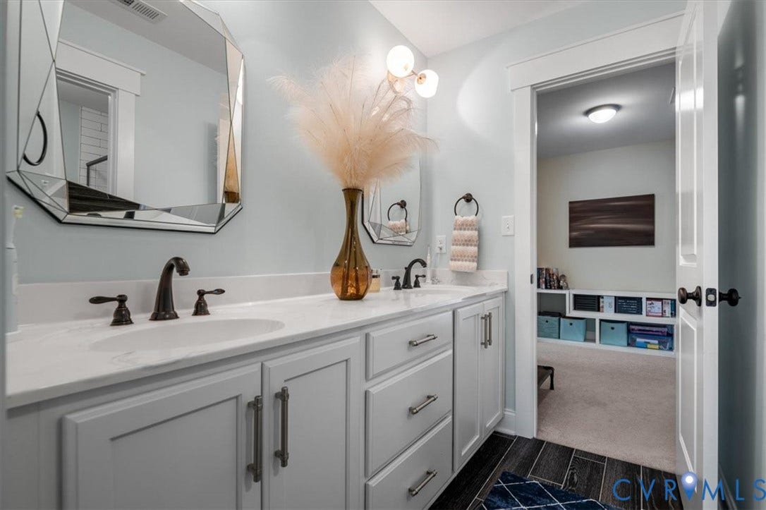 3718 Wivenhall Drive, Midlothian, VA 23112