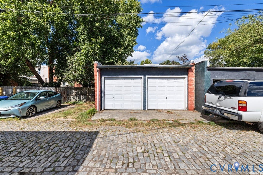 1523 Floyd Avenue, The Fan, Richmond, VA 23220 2 Car storage garage