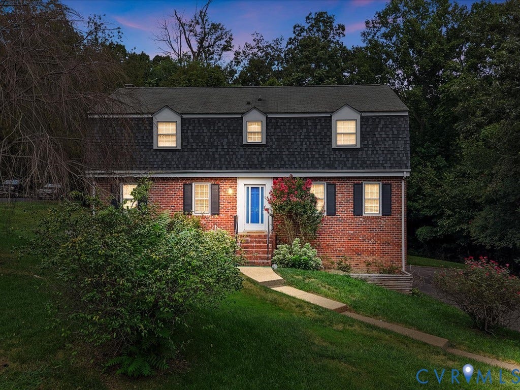 4630 Melody Court, Meadowbrook West, North Chesterfield, VA 23234 Welcome to 4630 Melody Ct! Brick exterior with side entry two-car garage, and a stepped concrete pathway