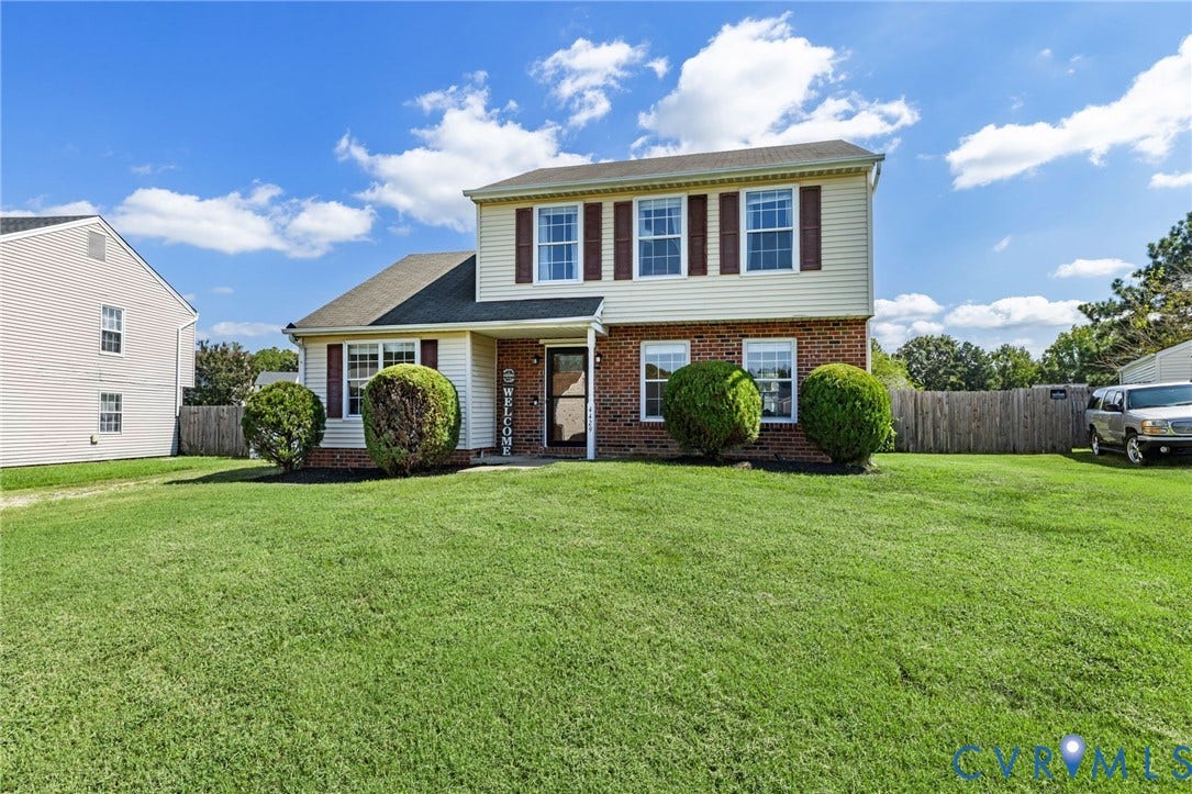 4429 Crown Squire Road, Henrico, VA 23231 Two-story residence featuring brick and siding exterior