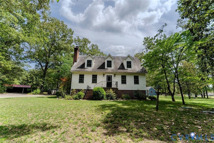 Property photo for 1033 Smithfield Road, King & Queen, VA