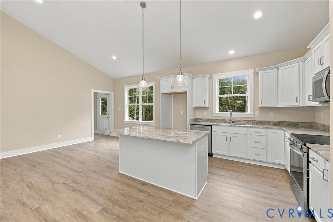 157 Patteson Road, Buckingham, VA 23921 157 Patteson Road, Buckingham, VA 23921