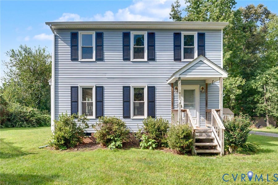 Property photo for 14025 Brocket Court, Midlothian, VA