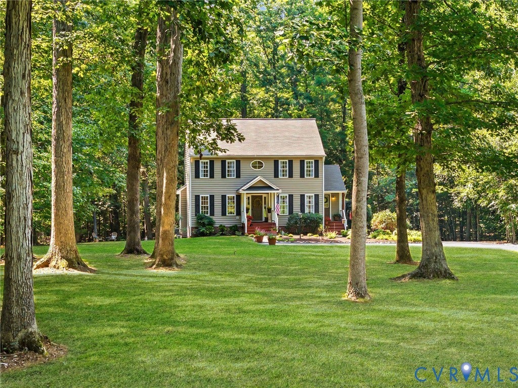4305 Obscurity Lane, Mattox Woods, Powhatan, VA 23139 Custom built in 2000 with 4 stories of living with finished basement with full bath and gas fireplace!
