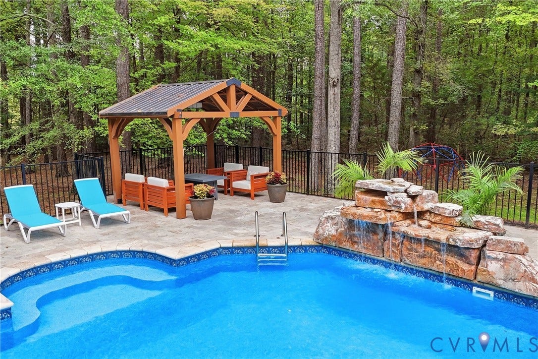 11150 Hames Lane, Glen Allen, VA 23059 11150 Hames Lane, Glen Allen, VA 23059