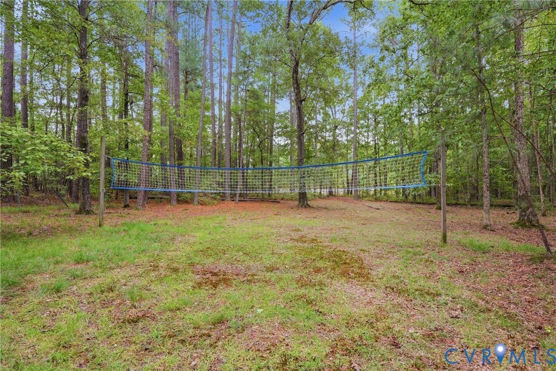 11150 Hames Lane, Glen Allen, VA 23059 11150 Hames Lane, Glen Allen, VA 23059