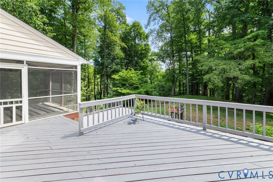 12439 N Oaks Drive, Ashland, VA 23005