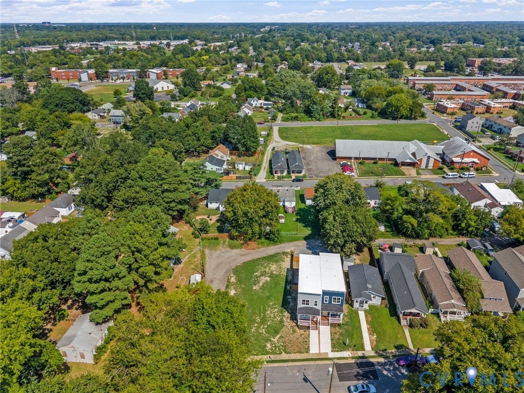 2000 Newbourne Street, Richmond, VA 23223 Aerial perspective showcasing neighborhood setting