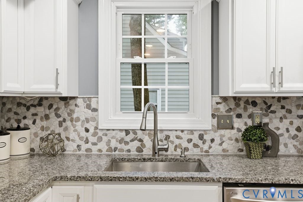 9612 Kingscroft Drive, Glen Allen, VA 23060 9612 Kingscroft Drive, Glen Allen, VA 23060