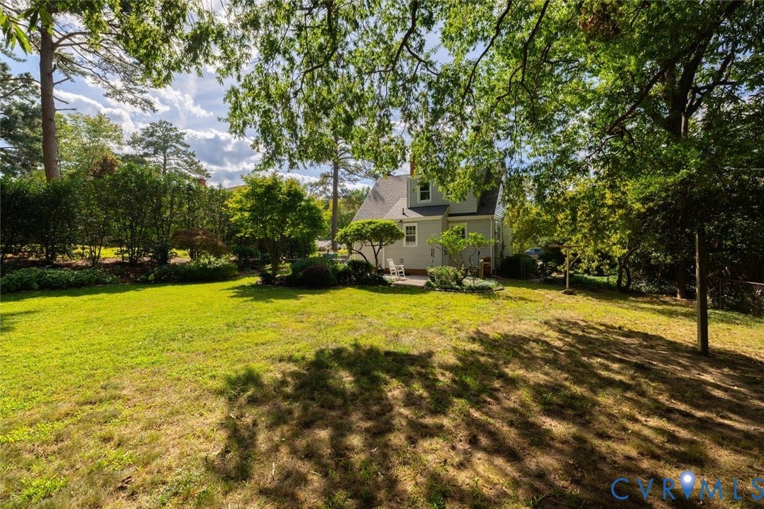 1211 Hollins Road, Henrico, VA 23229 1211 Hollins Road, Henrico, VA 23229