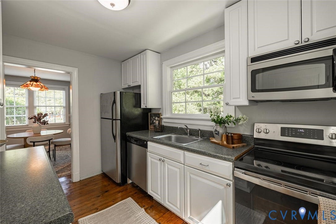 1211 Hollins Road, Henrico, VA 23229 1211 Hollins Road, Henrico, VA 23229