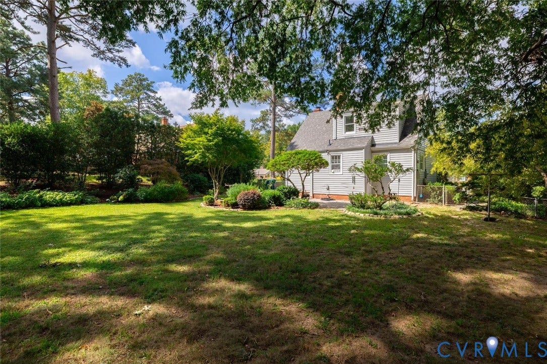 1211 Hollins Road, Henrico, VA 23229 1211 Hollins Road, Henrico, VA 23229
