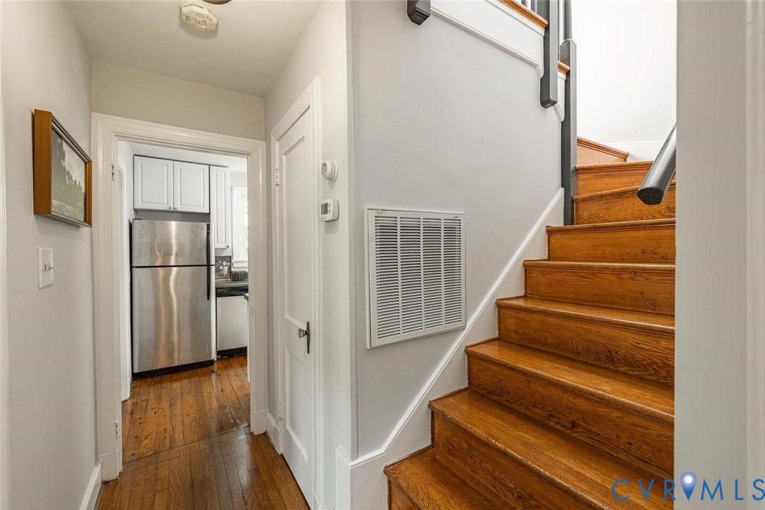 1211 Hollins Road, Henrico, VA 23229 1211 Hollins Road, Henrico, VA 23229