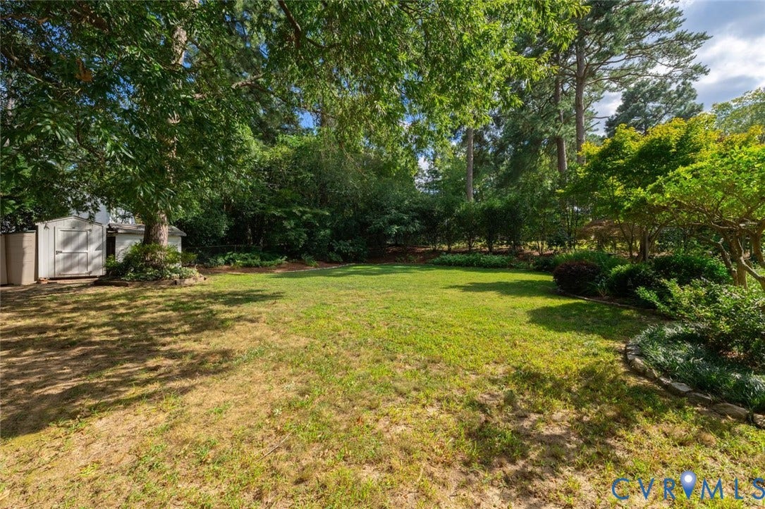 1211 Hollins Road, Henrico, VA 23229 1211 Hollins Road, Henrico, VA 23229