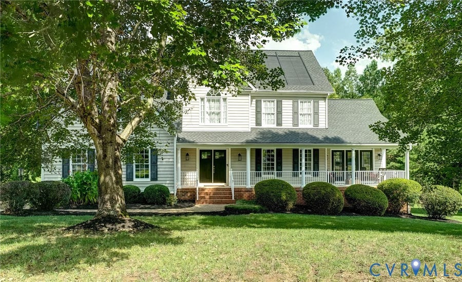 Property photo for 15618 Fox Cove Circle, Moseley, VA