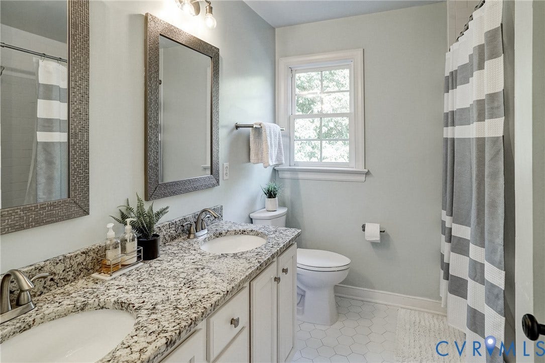 15618 Fox Cove Circle, Foxfire, Moseley, VA 23120