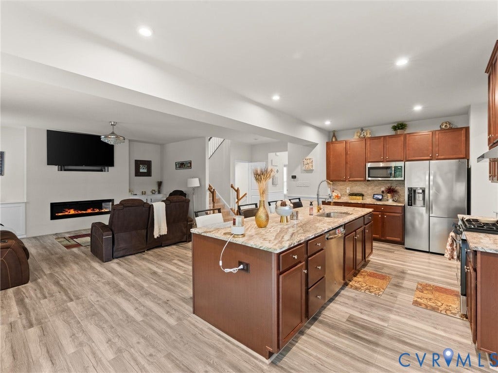 10206 Sandy Ridge Drive, The Woods Colony Pointe, Chesterfield, VA 23832