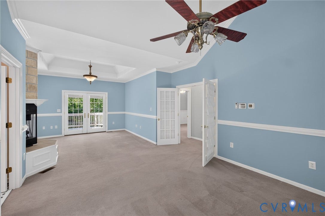 365 Hamlet Road, Manakin Sabot, VA 23103 Tray ceiling with decorative lighting and crown molding