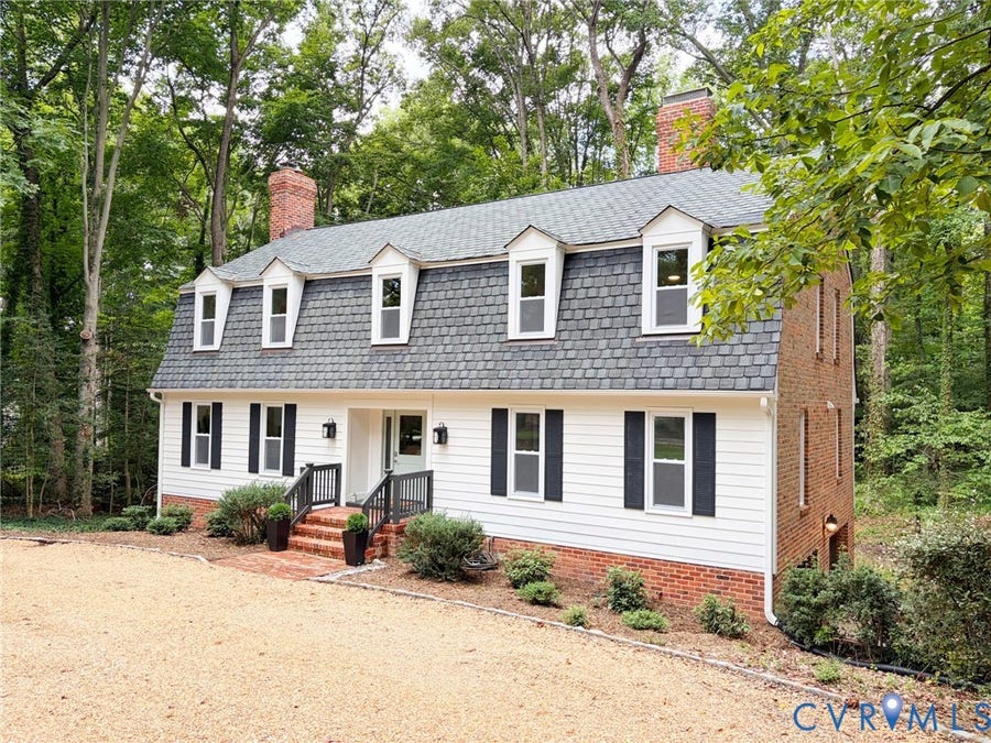 Property photo for 9365 Cardiff Loop Road, Midlothian, VA
