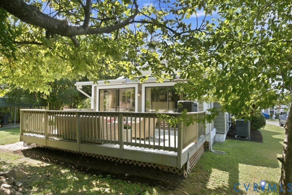 8409 Broadway Avenue, Henrico, VA 23228 8409 Broadway Avenue, Henrico, VA 23228