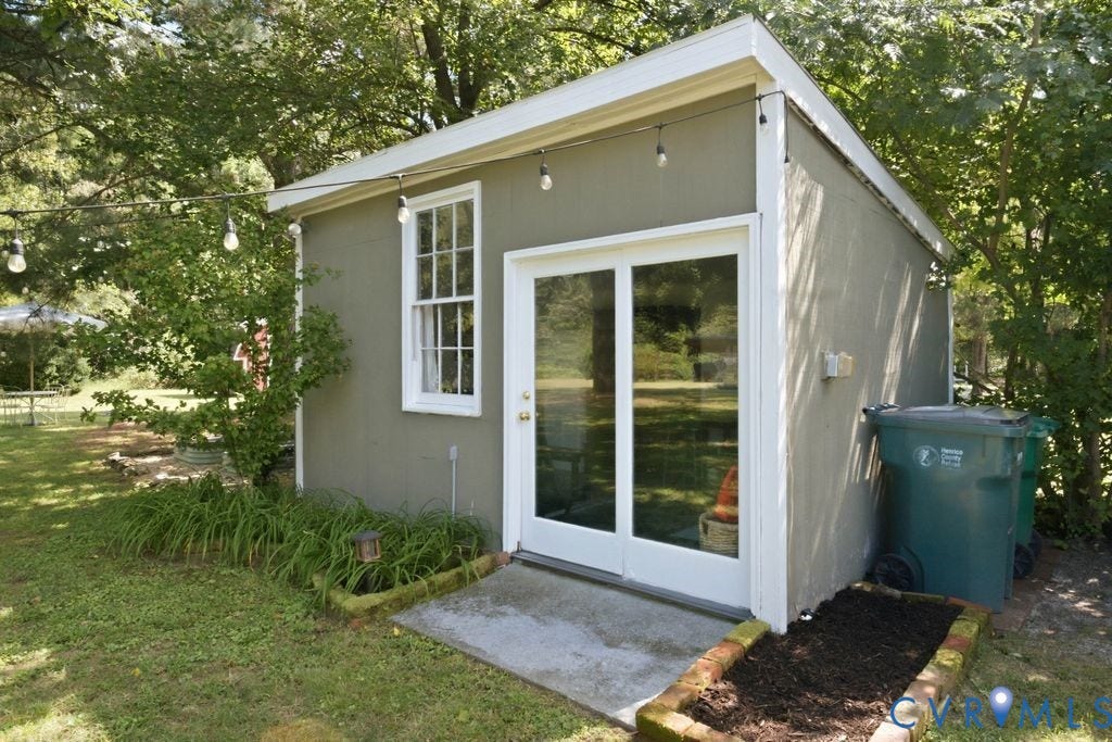 8409 Broadway Avenue, Henrico, VA 23228 8409 Broadway Avenue, Henrico, VA 23228