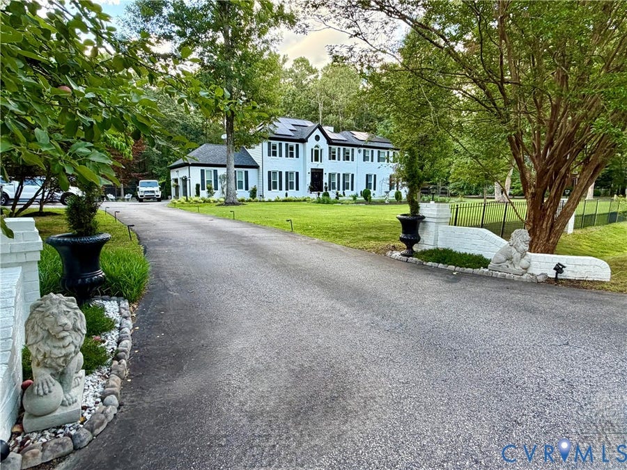 Property photo for 13720 Brandy Oaks Drive, Chesterfield, VA