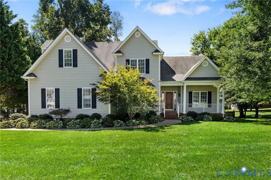 Property photo for 12219 Hollow Oak Court, Midlothian, VA