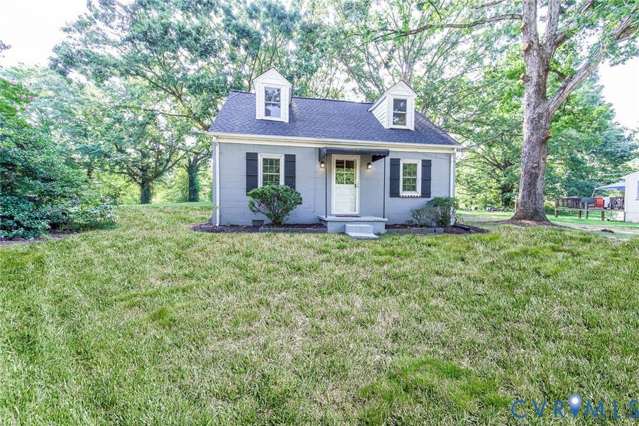 Property photo for 11384 Pinhook Road, Rockville, VA