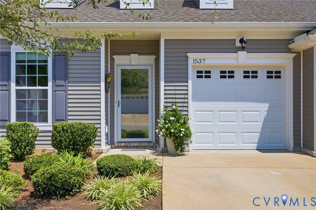 1537 Westhall Gardens Drive, Midlothian, VA 23235 1537 Westhall Gardens Drive, Midlothian, VA 23235