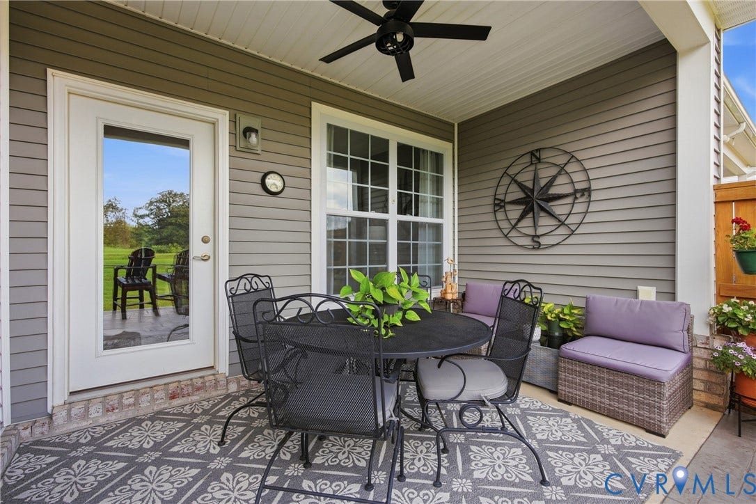 1537 Westhall Gardens Drive, Midlothian, VA 23235 1537 Westhall Gardens Drive, Midlothian, VA 23235
