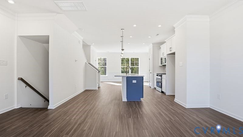 2417 Flora Boulevard, Townes At Arcadia, Henrico, VA 23231 This photo shows a similar floorplan and quality level to Eastwood Homes. Actual design selections and layout may vary.