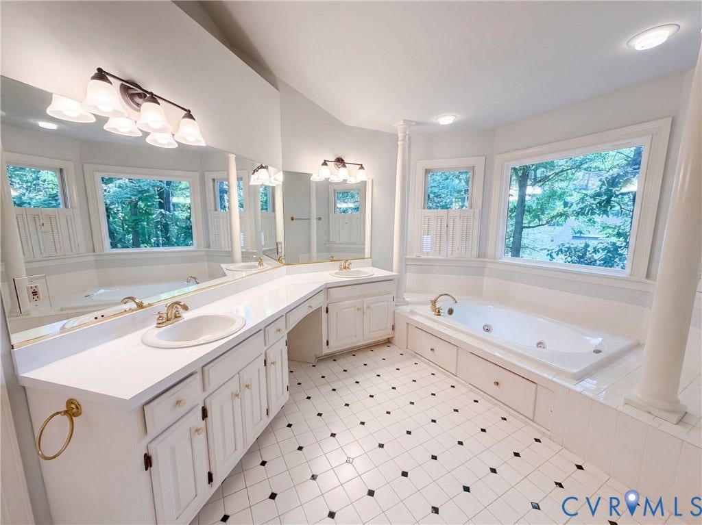 5806 Fox Briar Way, Midlothian, VA 23112