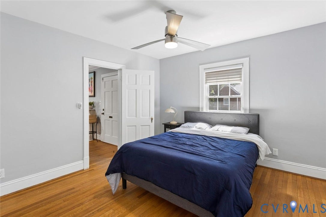 5113 King William Road, Westover Hills, Richmond, VA 23225 Hardwood flooring, painted walls, ceiling fan, white trim, and a window with blinds