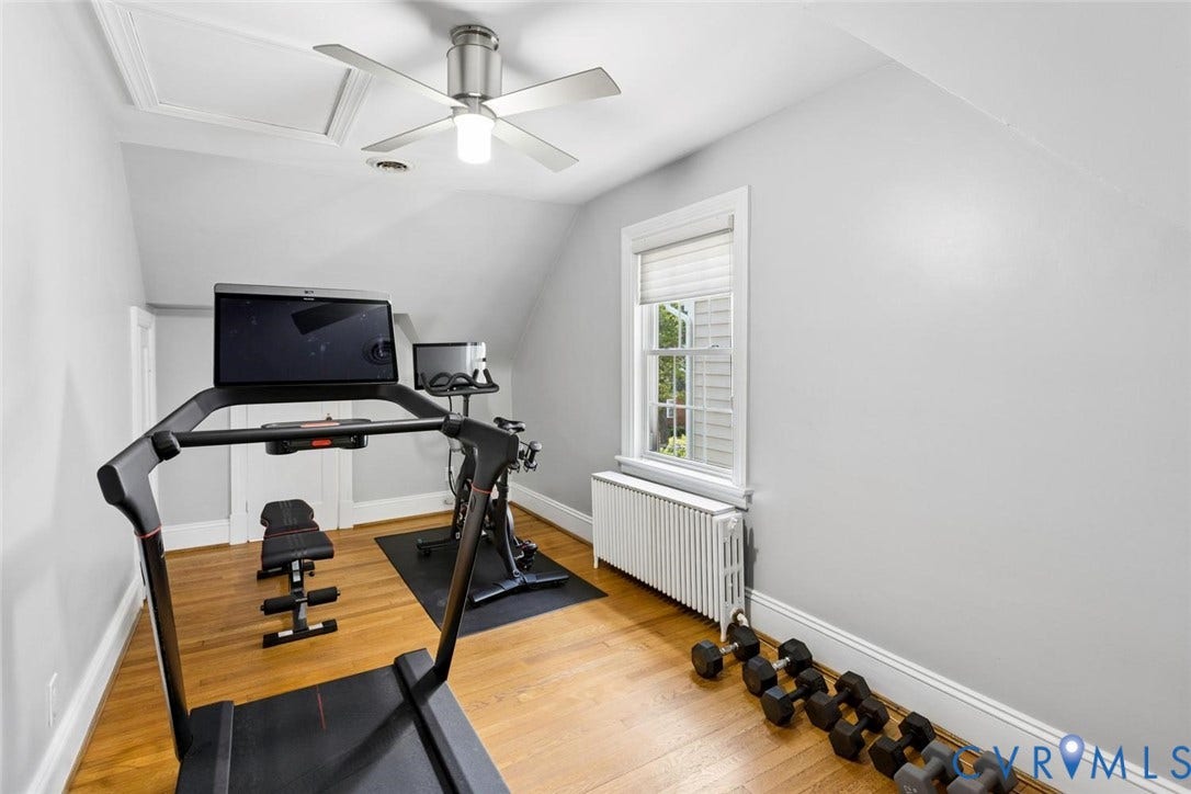 5113 King William Road, Westover Hills, Richmond, VA 23225 Hardwood flooring, sloped ceiling, window with blinds, ceiling fan with integrated lighting, white baseboards