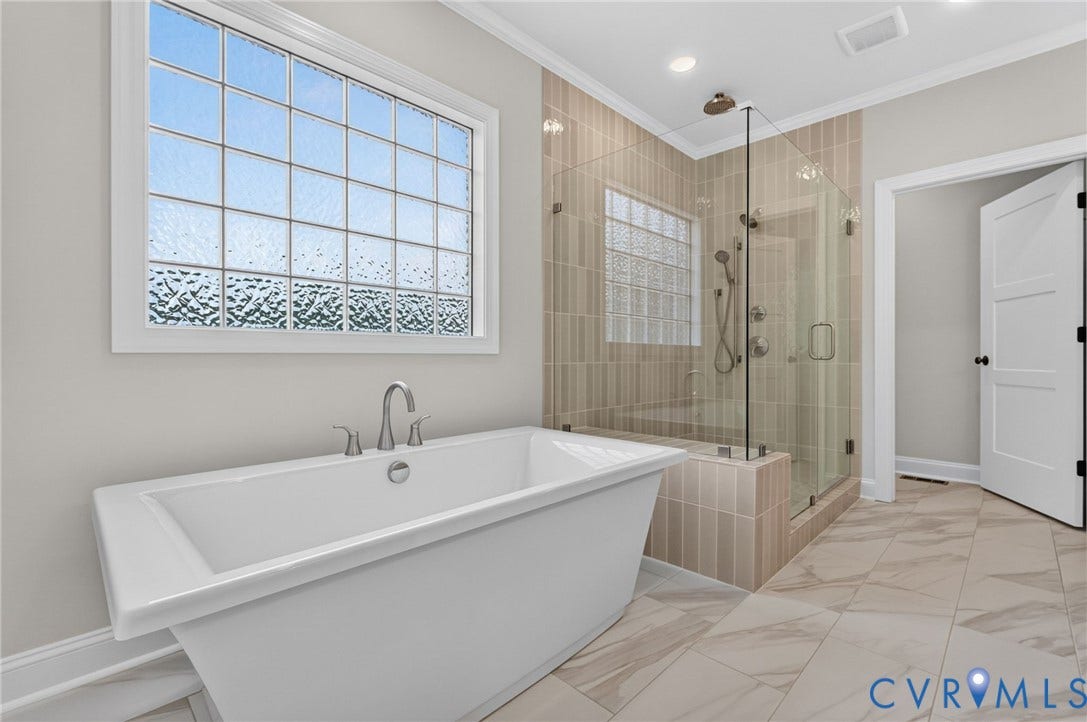 Photo from Boone Homes Gallery; photo of similar home, not home for sale; upgrades shown