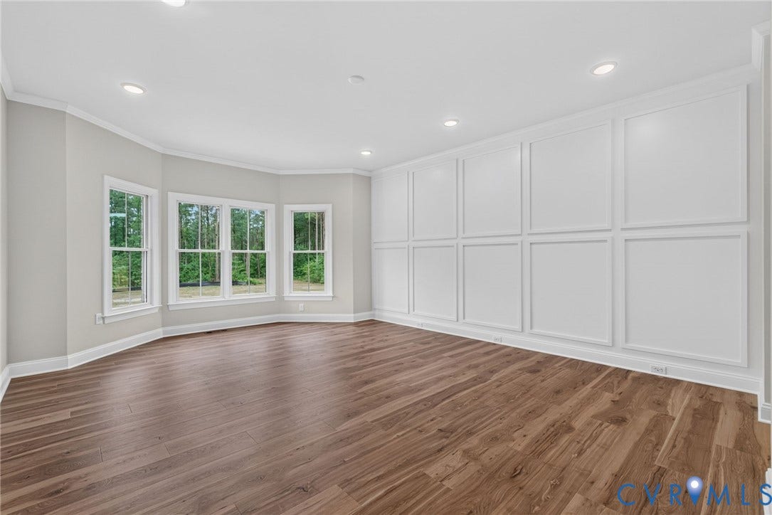 Photo from Boone Homes Gallery; photo of similar home, not home for sale; upgrades shown