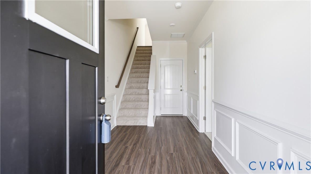 This photo shows a similar floorplan and quality level to Eastwood Homes. Actual design selections and layout may vary.